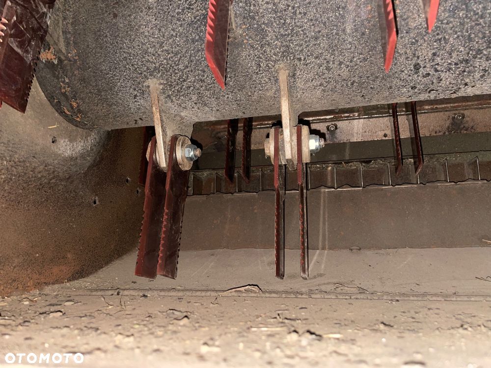 New Holland CX 8070 - 11