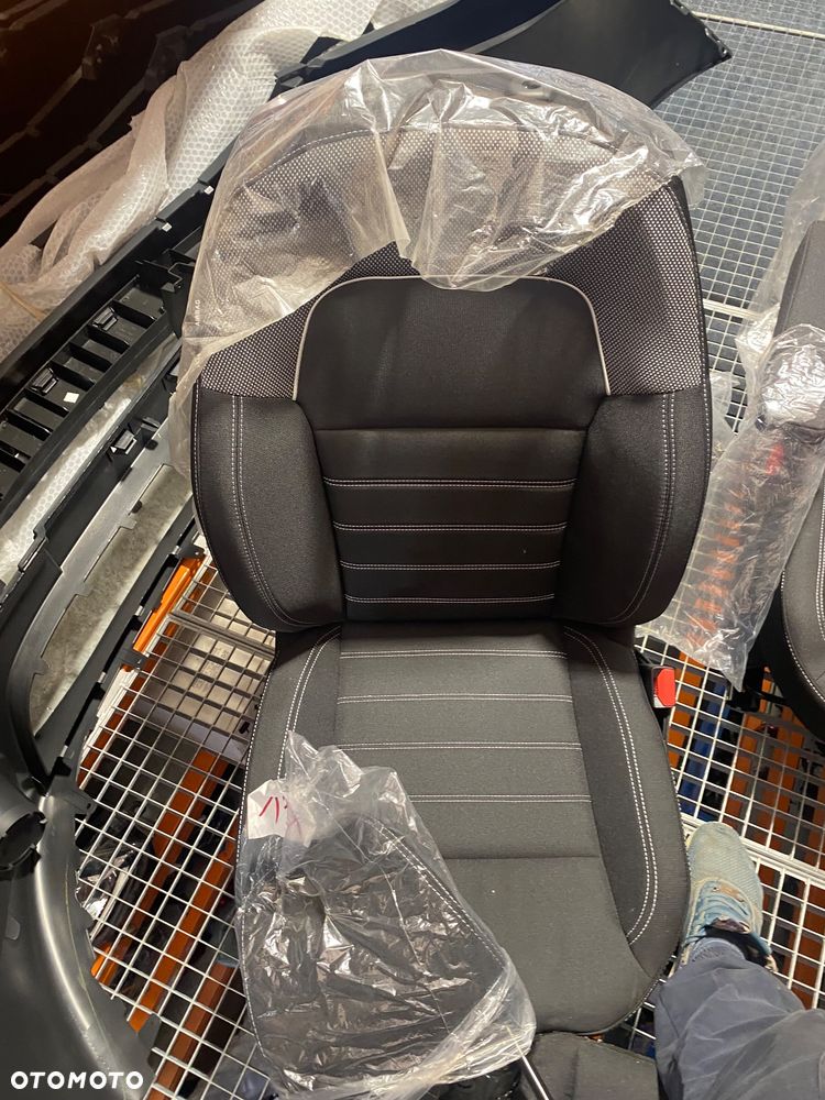 DACIA Logan III SANDERO 3 III STEPWAY  NOWE ! 0 km!!! Z podłokietnikiem FOTELE KOMPLET FOTELI SIEDZENIA KANAPA poduszki w fotelach Wwa - 3