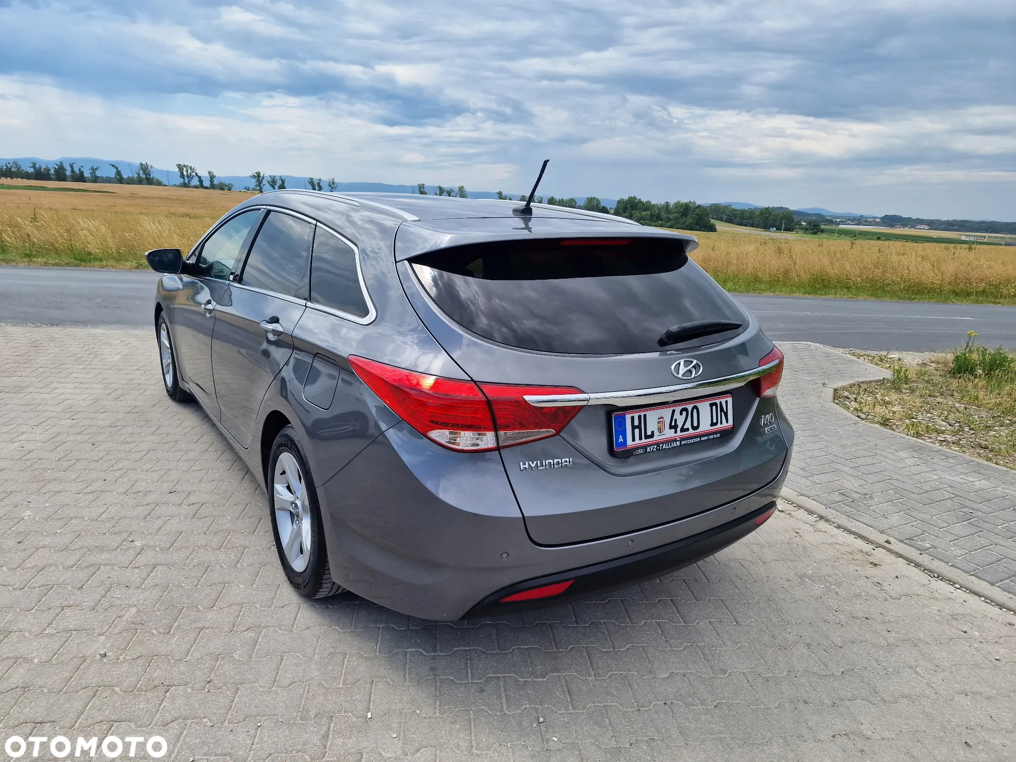 Hyundai i40 Kombi 1.7 CRDi Premium - 14