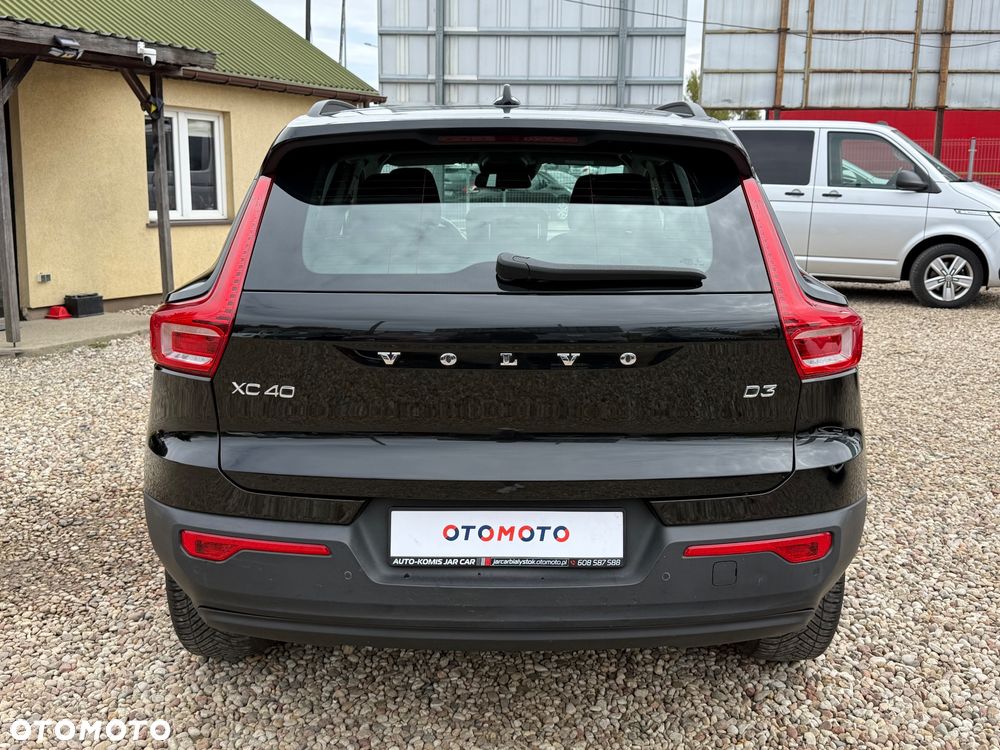 Volvo XC 40 - 9