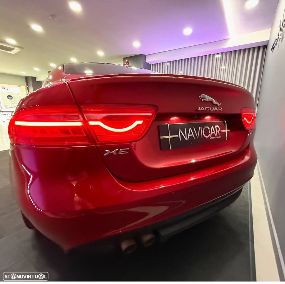 Jaguar XE 2.0 D R-Sport - 3