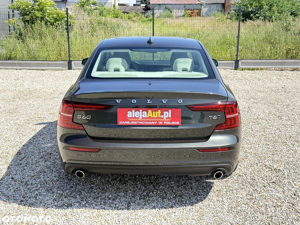 Volvo S60 T6 AWD Momentum Pro - 13