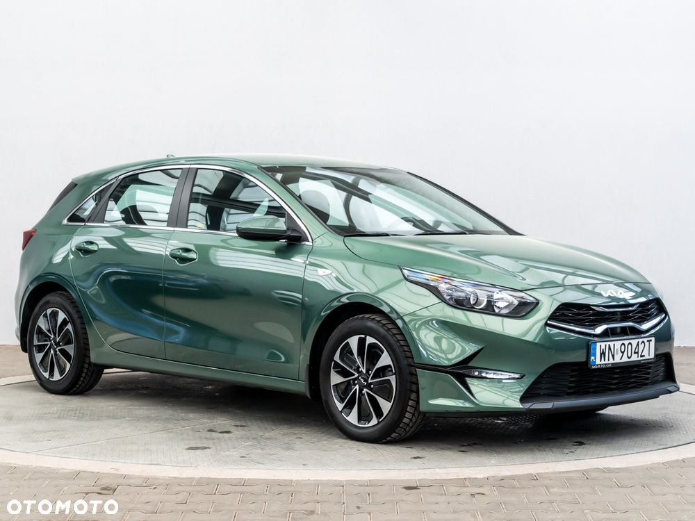 Kia Ceed 1.5 T-GDI M - 2