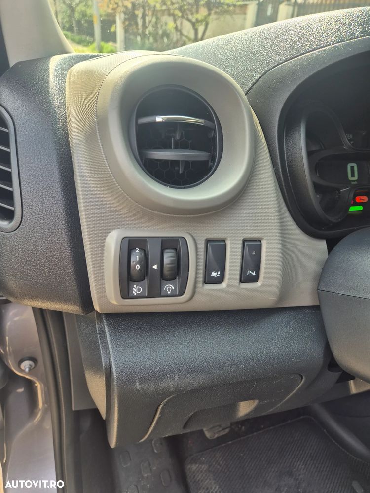 Renault Trafic ENERGY Start &St. Grand Combi L2H1 Expression - 21