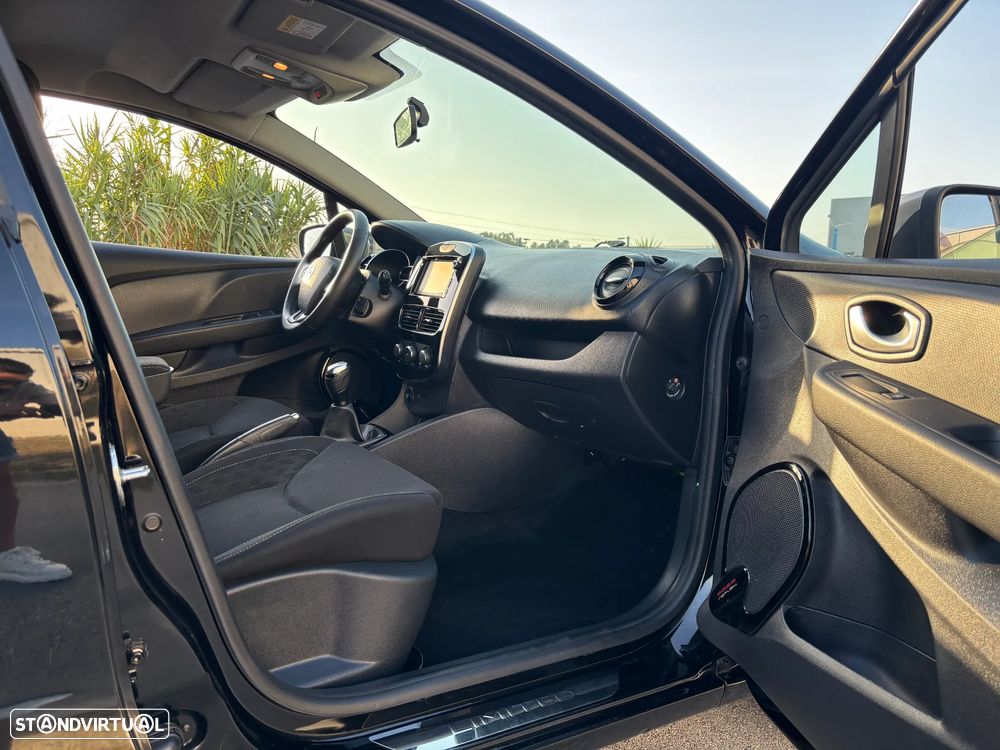 Renault Clio Sport Tourer TCe 90 Limited - 11