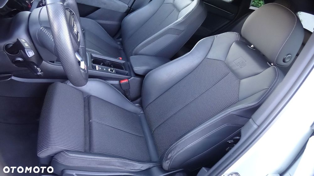 Audi Q3 Sportback - 21