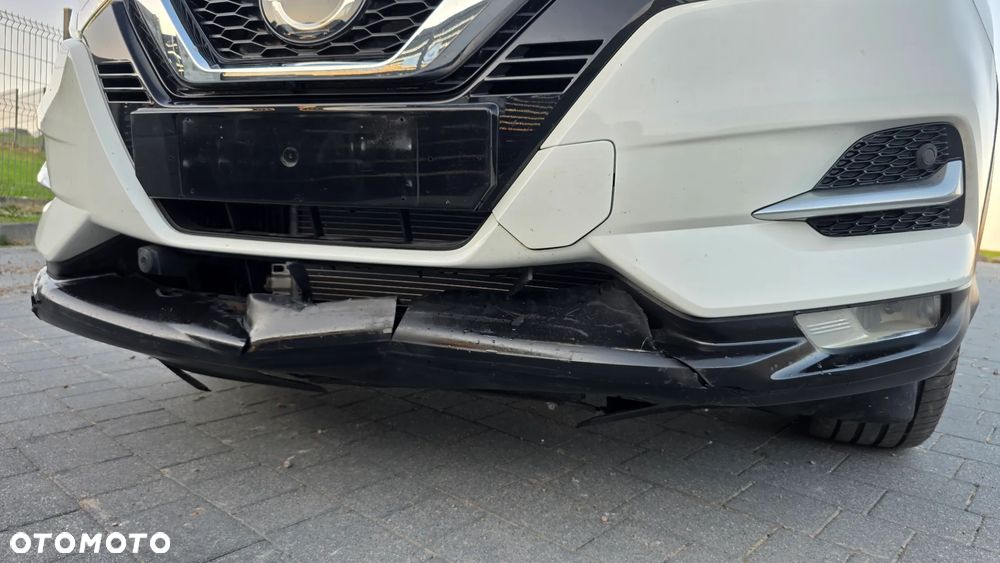 Nissan Qashqai 1.3 DIG-T Tekna EU6d - 9