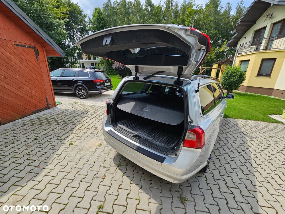 Volvo V70 1.6D DRIVe Momentum - 9