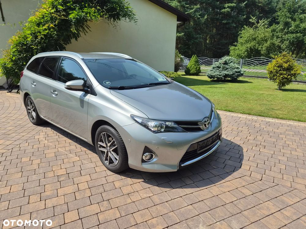 Toyota Auris 1.6 Valvematic Comfort - 16