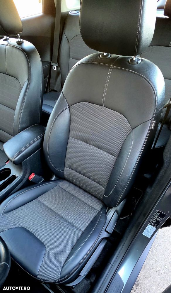 Kia Niro 1.6 GDI 2WD Aut. Edition 7 - 16