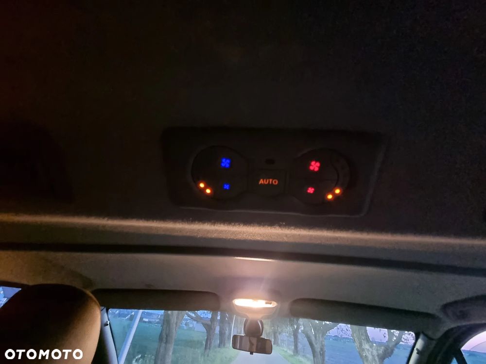Renault Trafic Passenger Pack Clim - 15