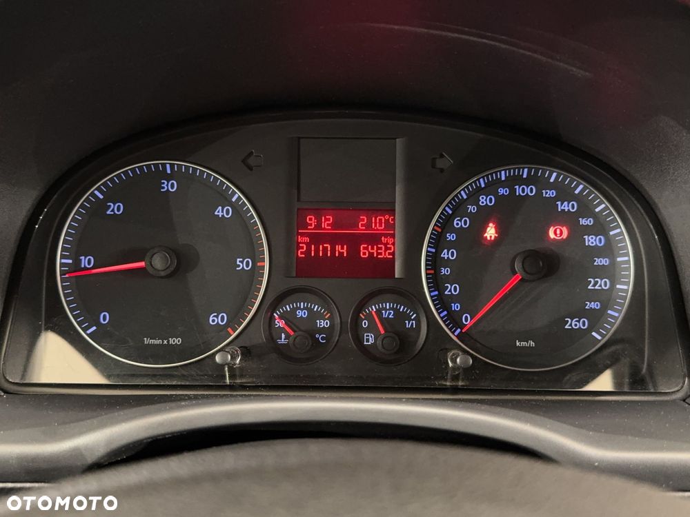 Volkswagen Caddy - 17