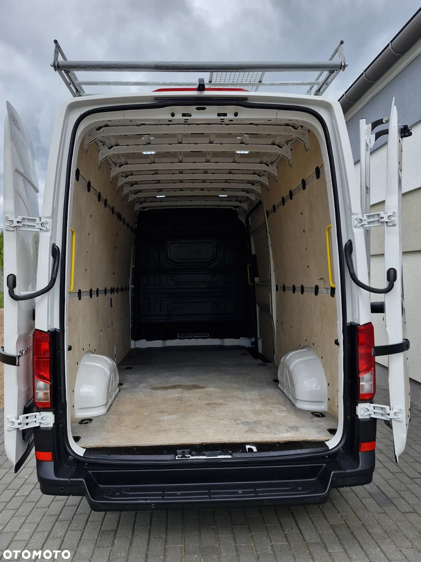 Volkswagen Crafter, L4H3, 2018 X, nawigacja, klima, tempomat - 10