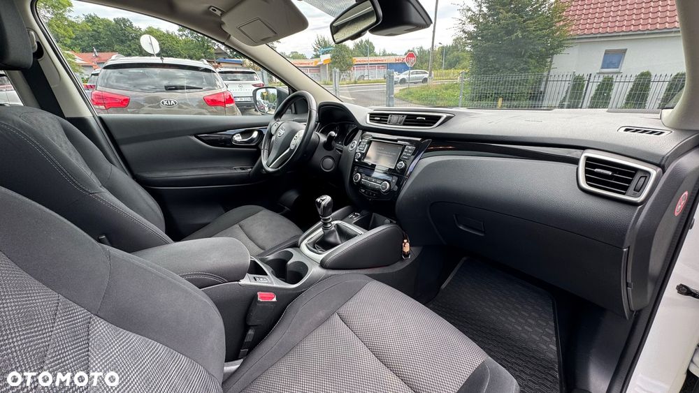 Nissan Qashqai 1.6 DIG-T Tekna+ - 12