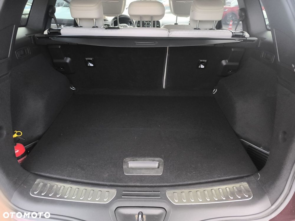 Renault Koleos 2.0 Blue dCi Initiale Paris 4x4 X-Tronic - 17