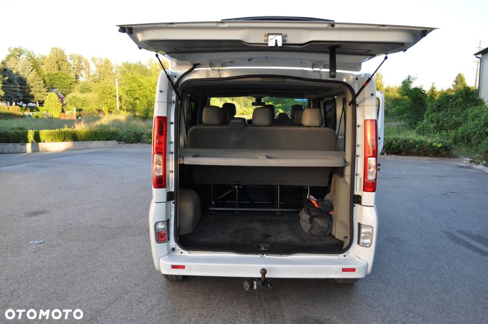 Opel Vivaro - 16