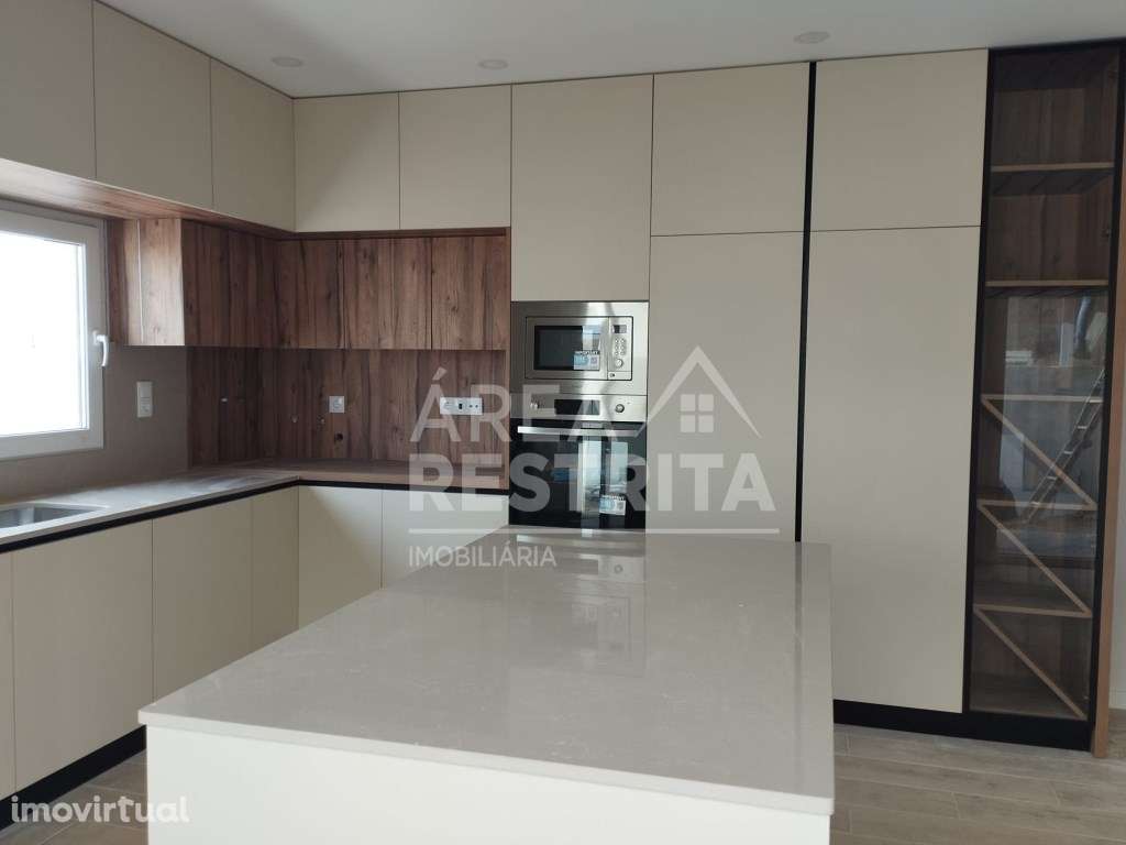 Nova Moradia T4 Isolada - Grande imagem: 3/17