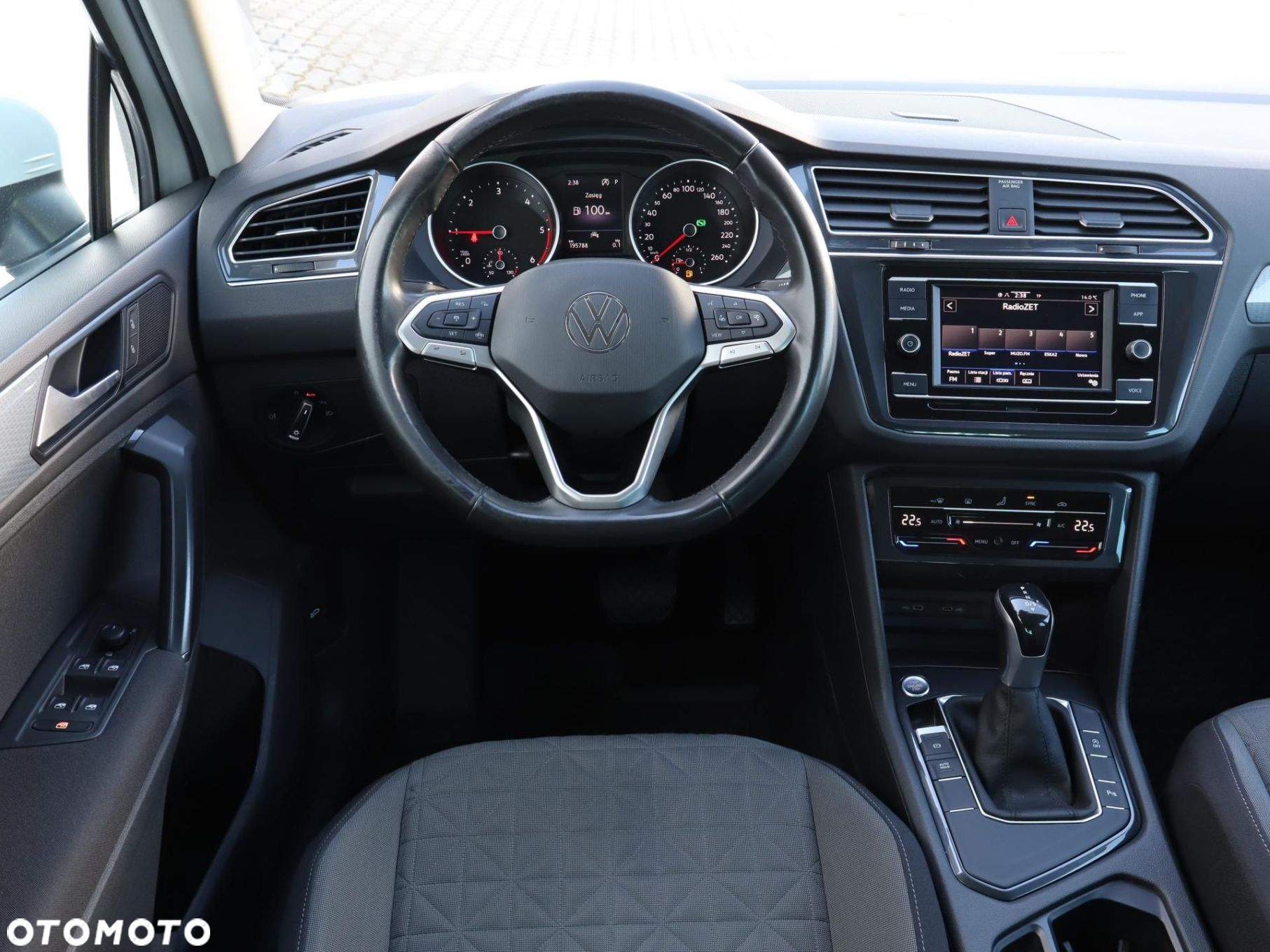 Volkswagen Tiguan - 9
