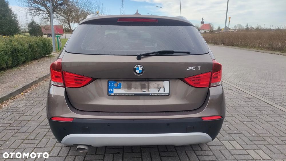 BMW X1 - 8