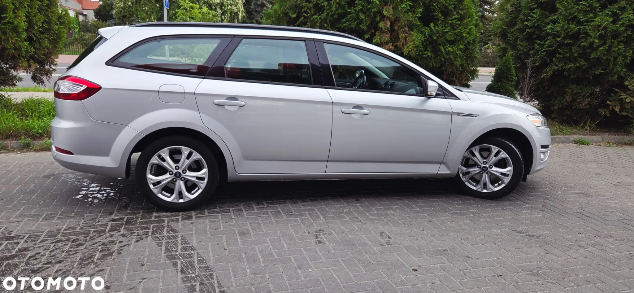 Ford Mondeo 2.0 TDCI Ghia - 18