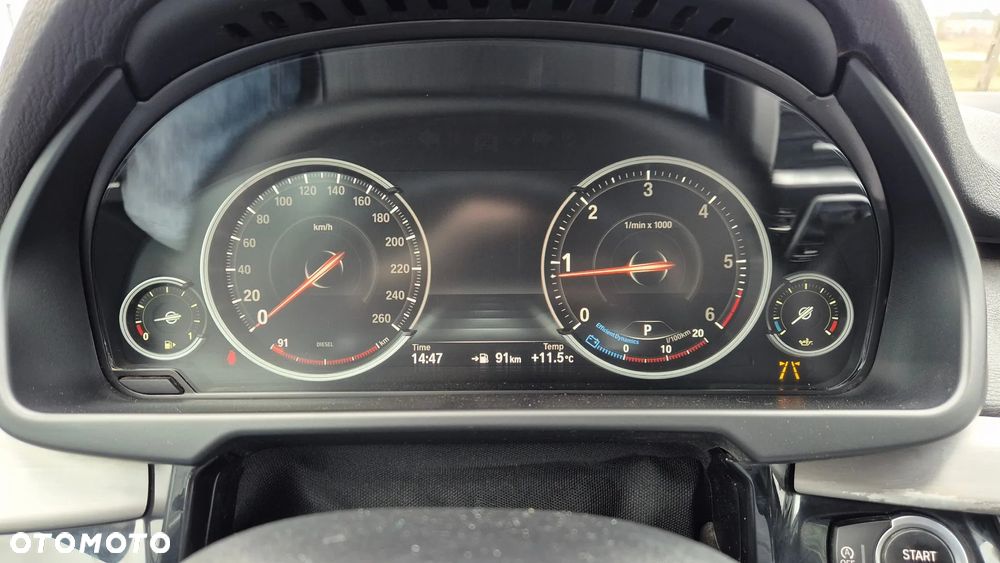 BMW X5 xDrive25d Sport-Aut - 24