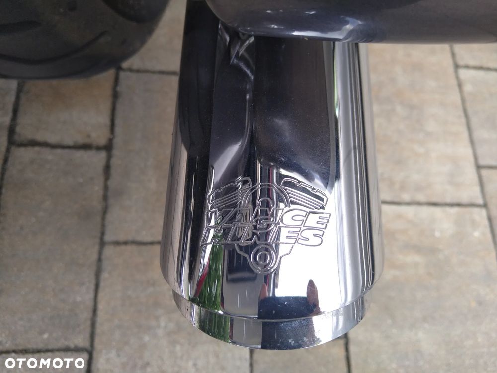 Harley-Davidson FLHTCU Ultra - 5