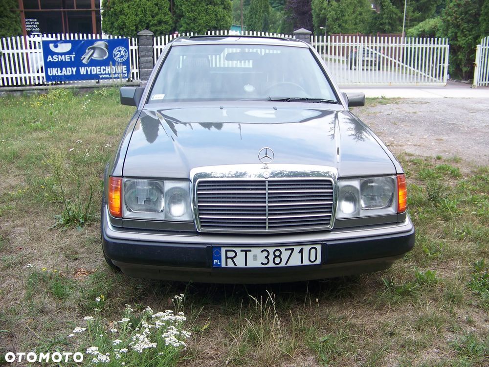 Mercedes-Benz Klasa E - 9