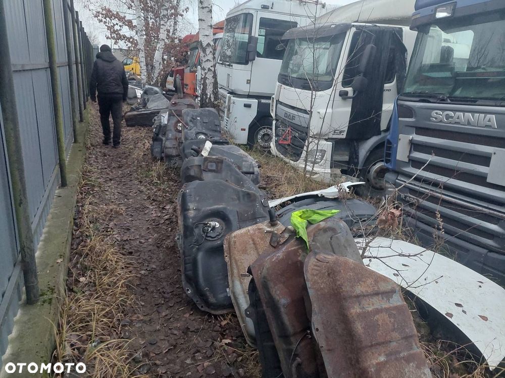 BAK ZBIORNIK PALIWA + POMPKA METALOWY FORD ORION MK3 1.6 16V - 4