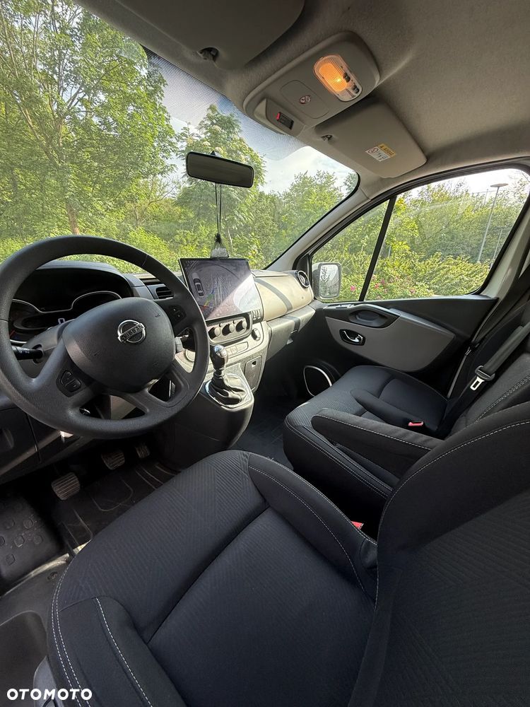 Nissan NV300 - 7
