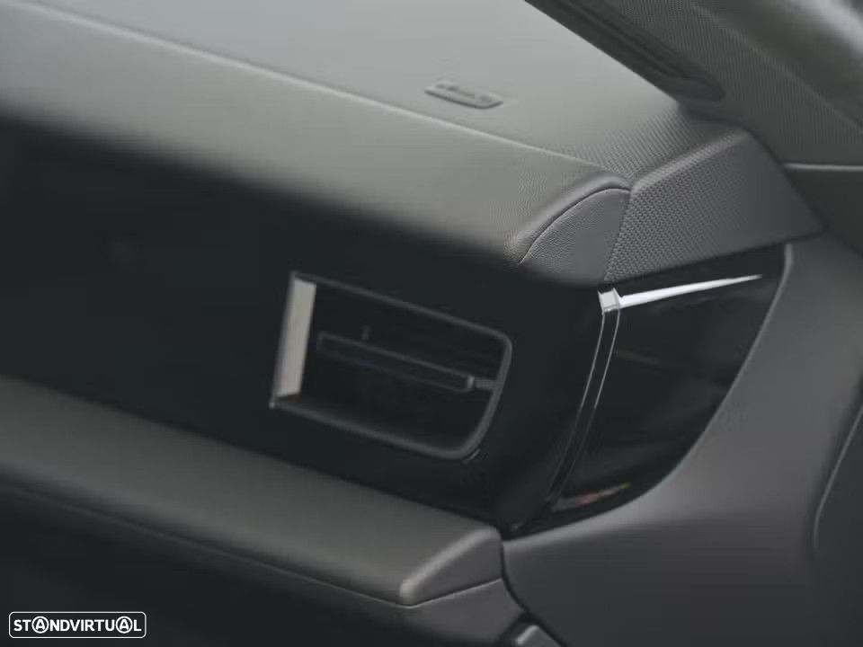 Porsche Taycan Standard - 25