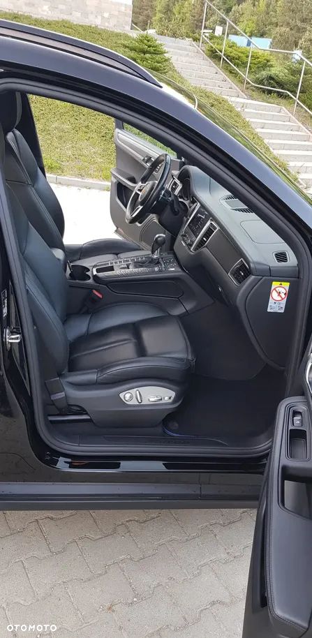 Porsche Macan Standard - 9