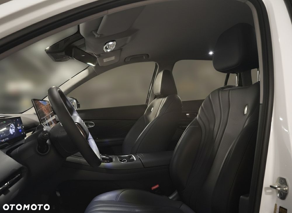 Geely Starray EM-i 1.5 PHEV Pro - 14
