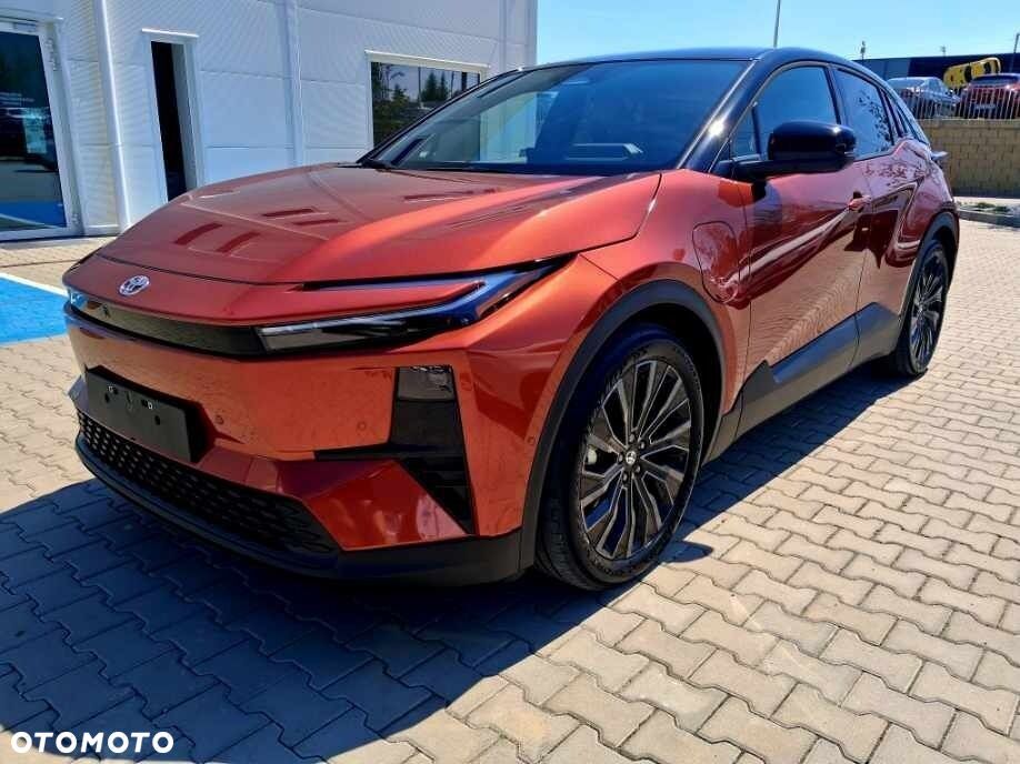 Toyota C-HR+ - 1