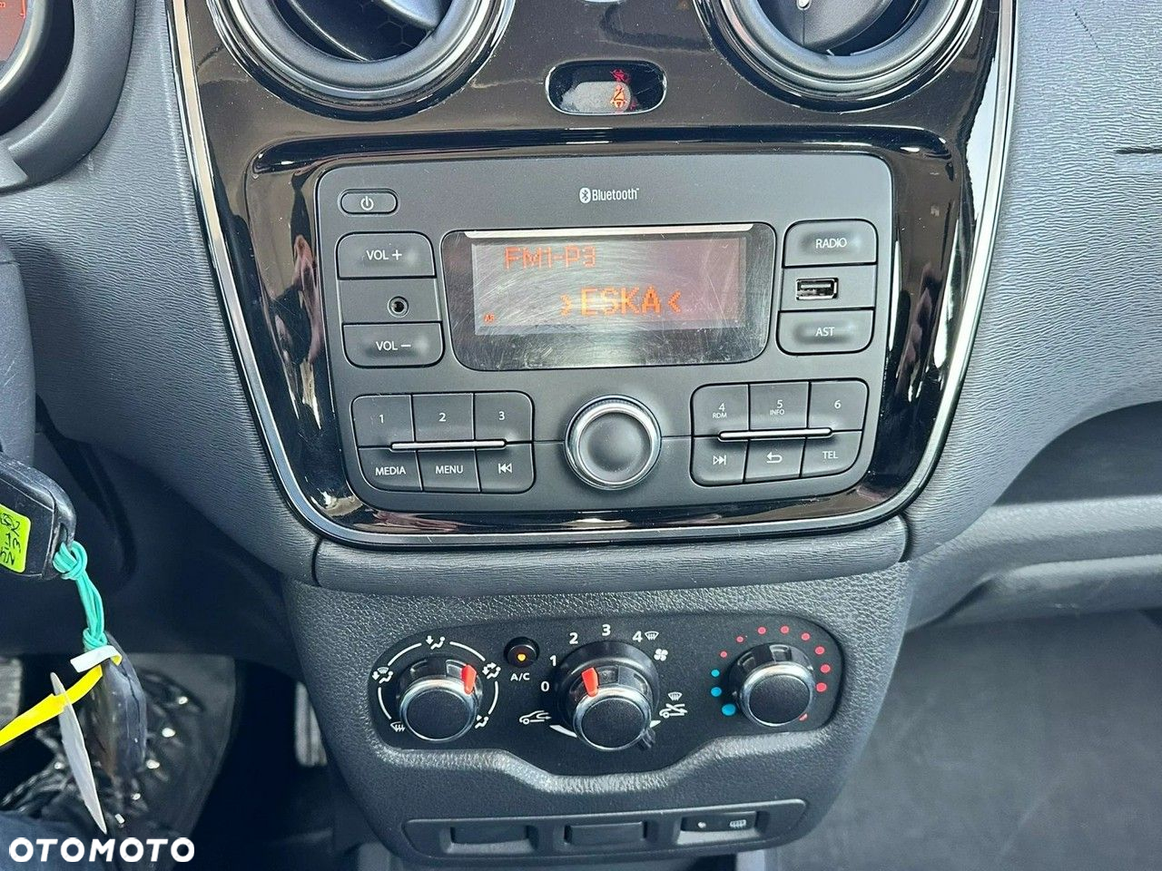 Dacia Dokker 1.5 Blue dCi Laureate - 16