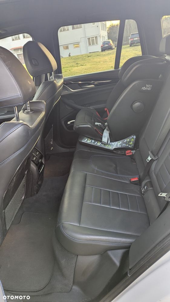 BMW X3 xDrive20d - 7