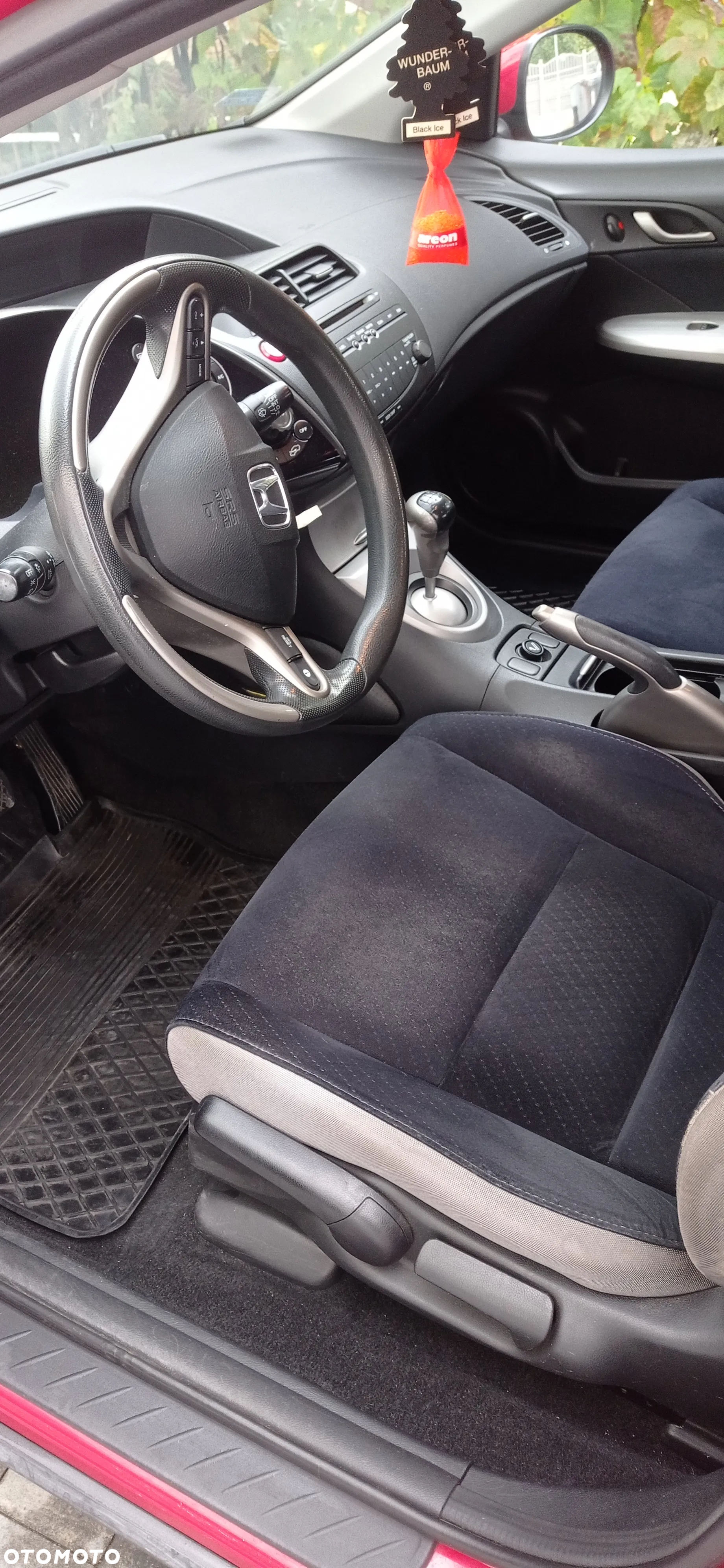 Honda Civic 1.4 Comfort - 11