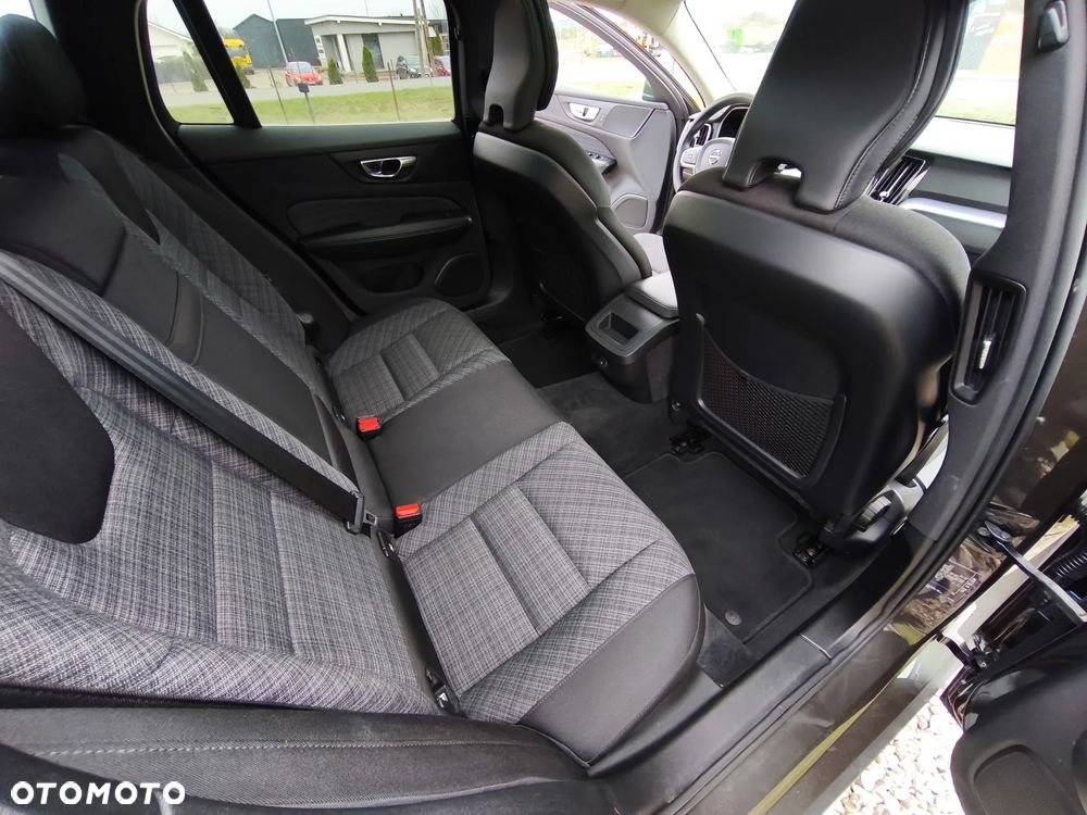 Volvo V60 - 24