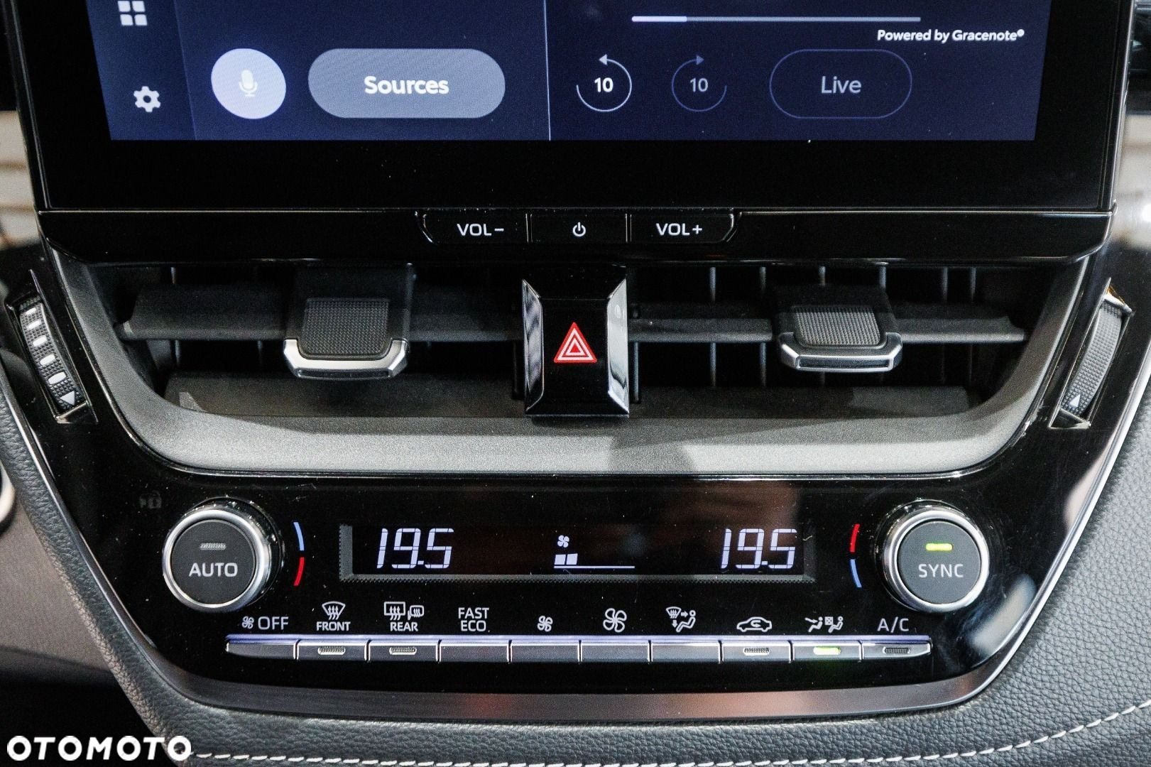 Toyota Corolla - 27