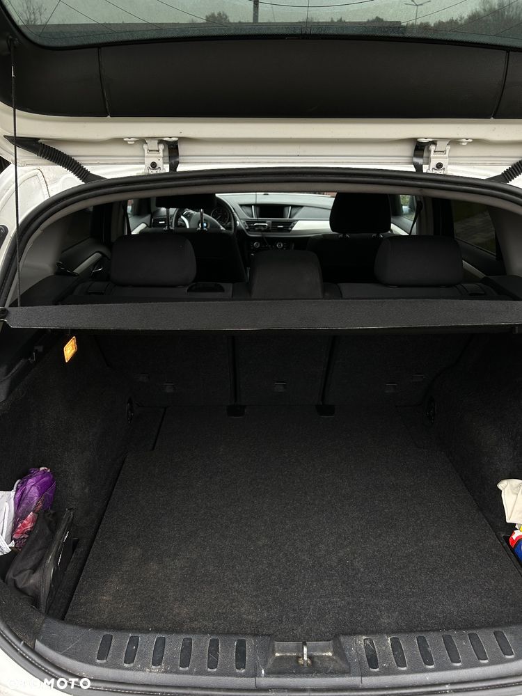 BMW X1 xDrive18d xLine - 25