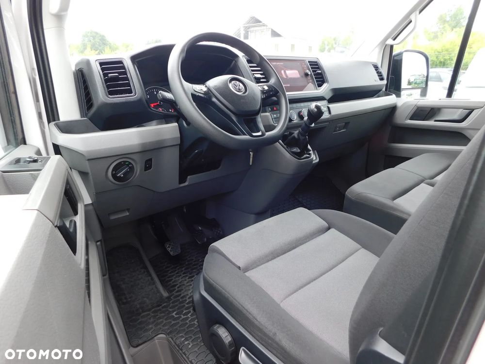 Volkswagen CRAFTER - 8