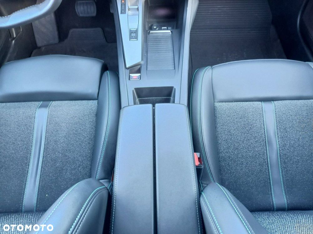 Peugeot 308 1.2 PureTech GPF Allure Pack S&S EAT8 - 26