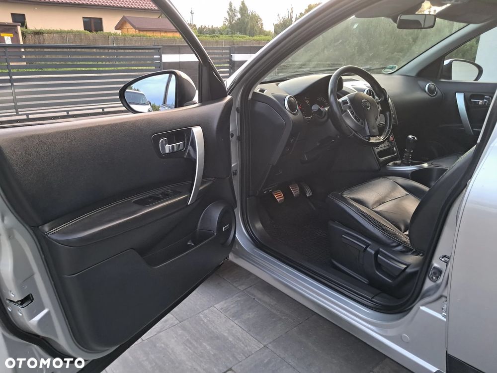 Nissan Qashqai+2 2.0 Tekna Premium - 11