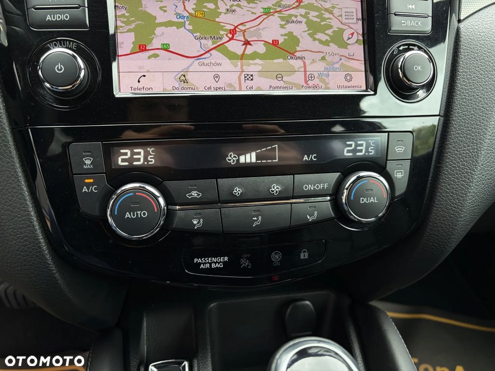Nissan Qashqai 1.3 DIG-T DCT TEKNA - 29