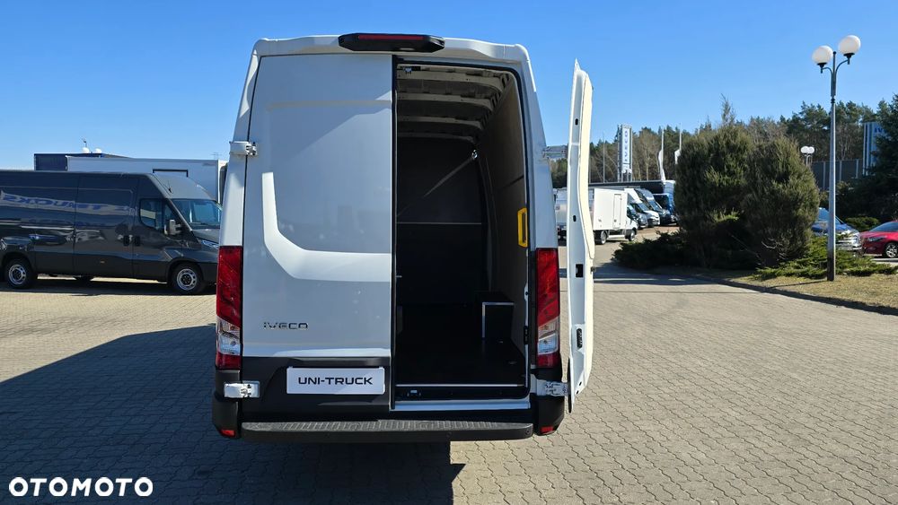 Iveco 7 OSBOWE OD RĘKI - OKAZJA CENOWA !!! - 12