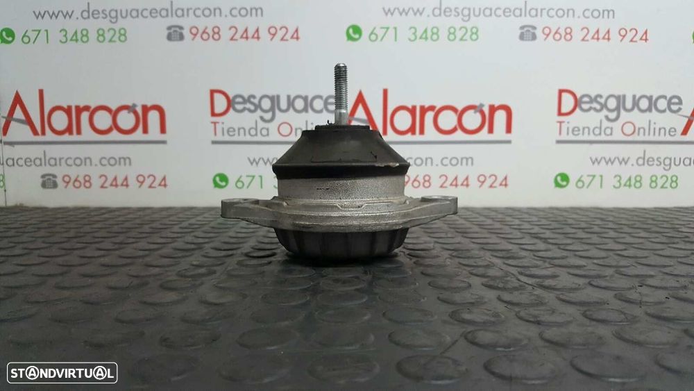 APOIO DO MOTOR ESQUERDO AUDI A6 BERLINA (C4) 2.5 TDI - 2