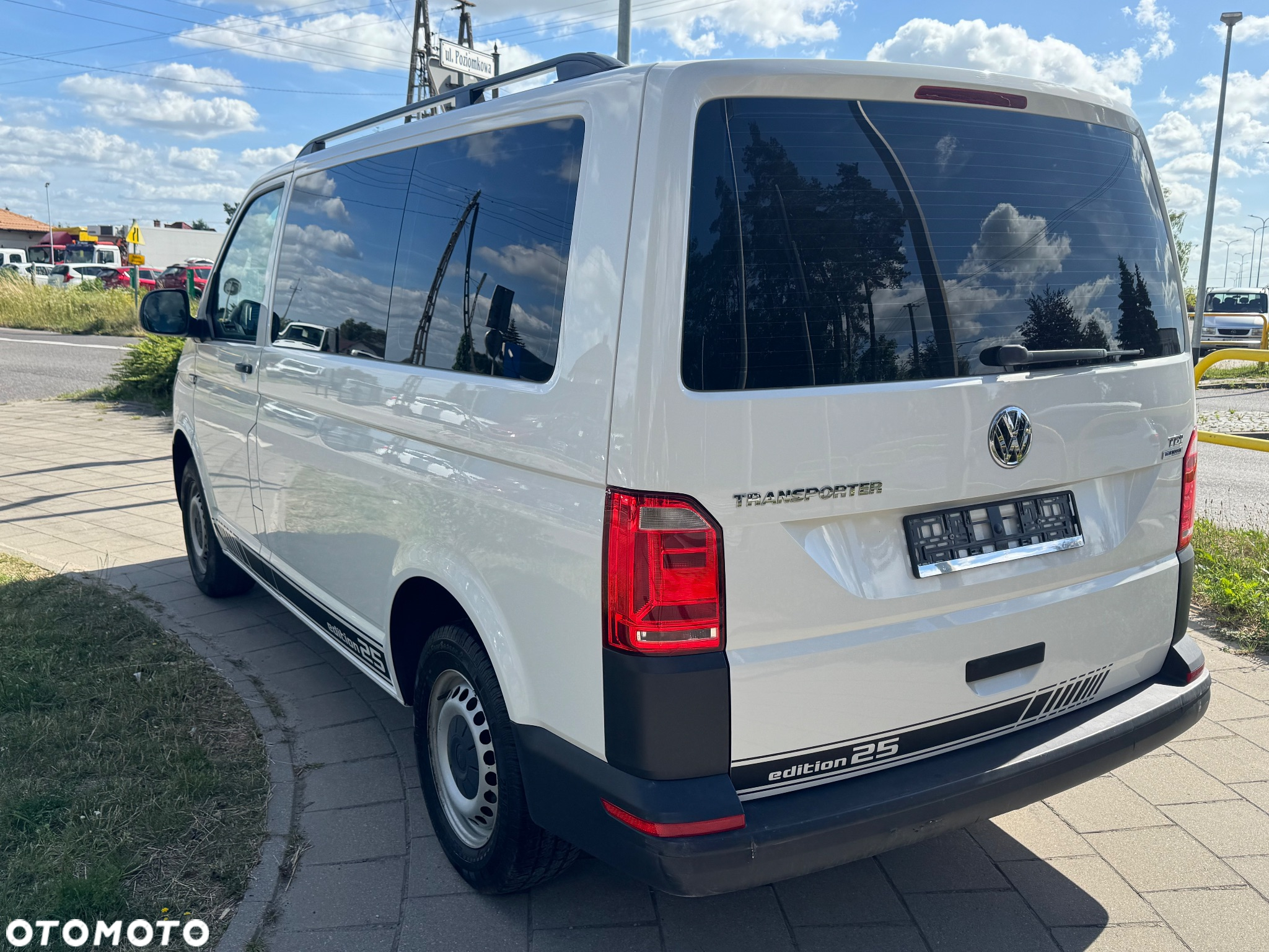 Volkswagen Caravelle TDI L1 Comfortline - 12