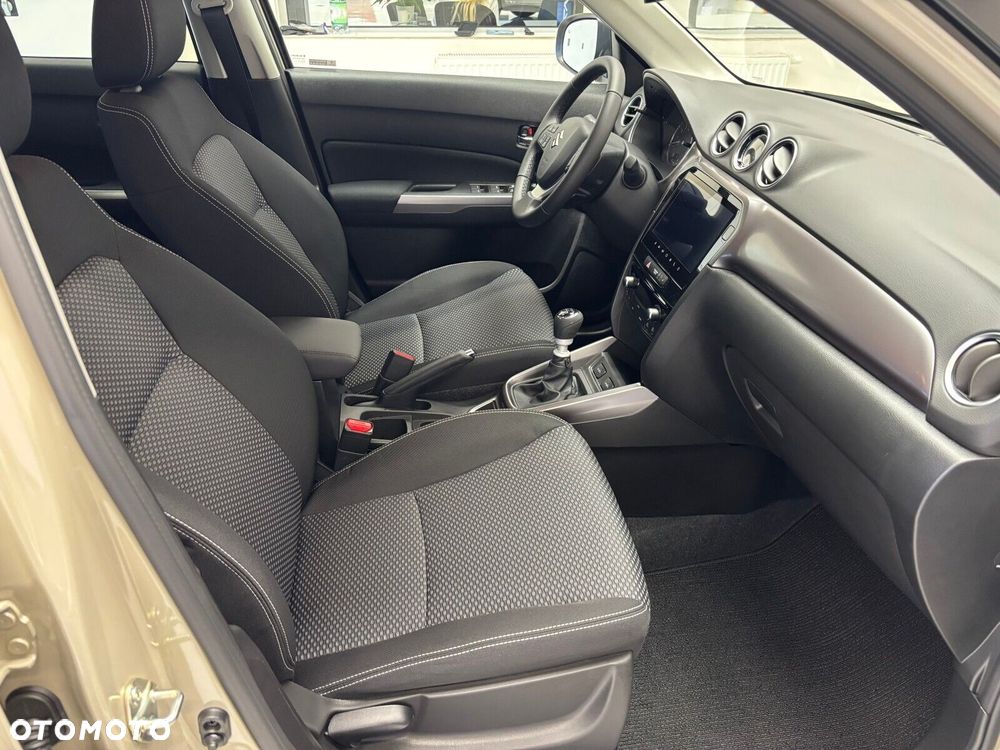 Suzuki Vitara - 10