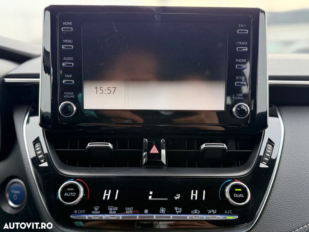 Toyota Corolla 1.8 HSD Dynamic - 9