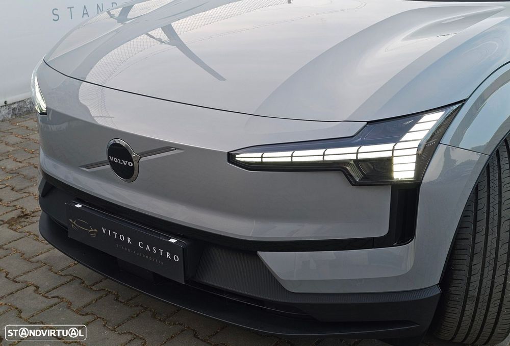 Volvo EX30 69 kWh Single Motor Extended Range Core - 29