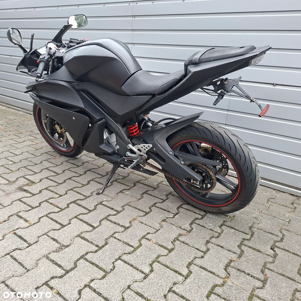 Yamaha R125 - 5